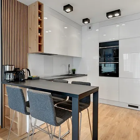Seaside Baltea Park Seaside & Free Parking By Downtown Apartment *