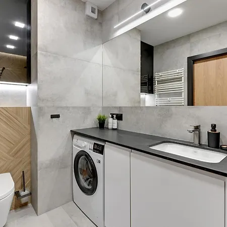 Seaside Baltea Park Seaside & Free Parking By Downtown Apartment